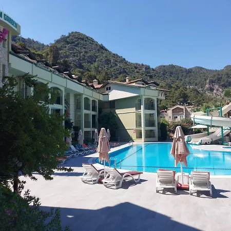 Palm Garden Hotel de apartamente 2*