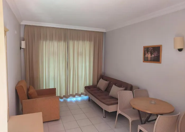 Palm Garden Hotel de apartamente