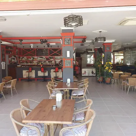 Palm Garden İçmeler