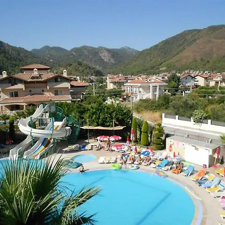 Palm Garden İçmeler